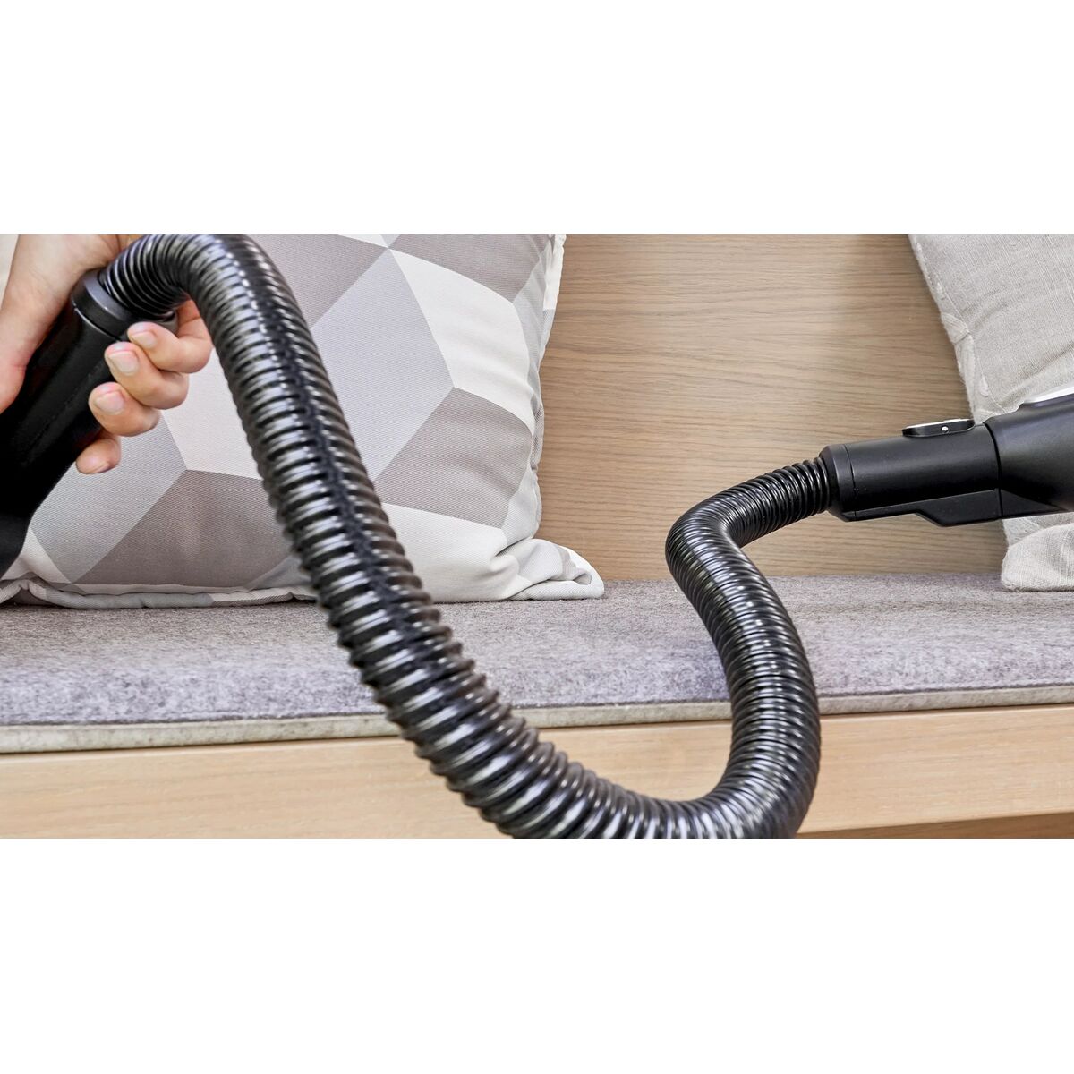 Aspirateur sans fil BOSCH BCS711PET